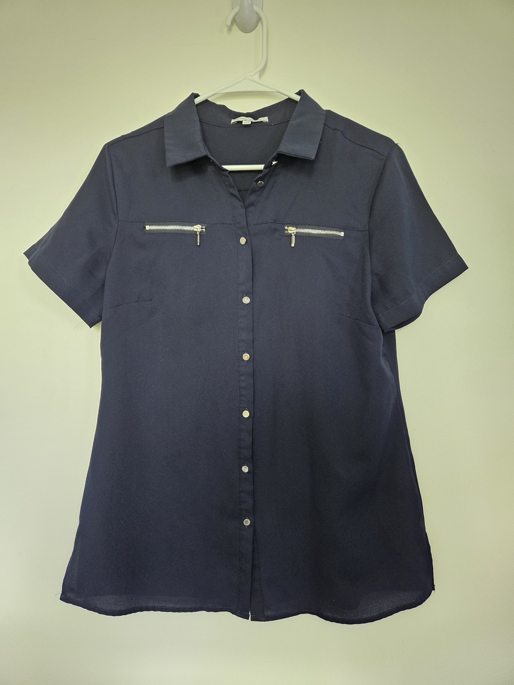 MARIE CLAIRE Navy Blue Short Sleeve Button Down Blouse Top Zipper Pockets M